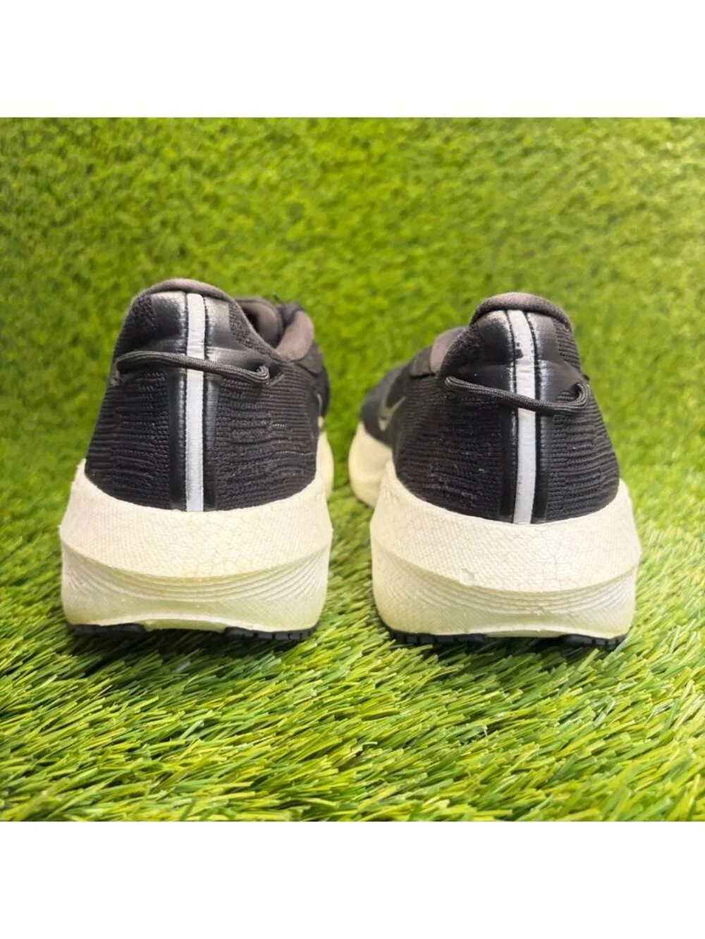 Saucony seller notes